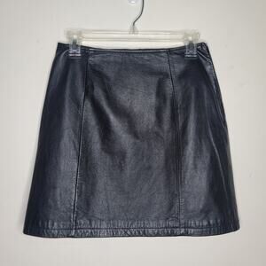 Wilsons Leather classic black leather fully lined mini skirt - 8